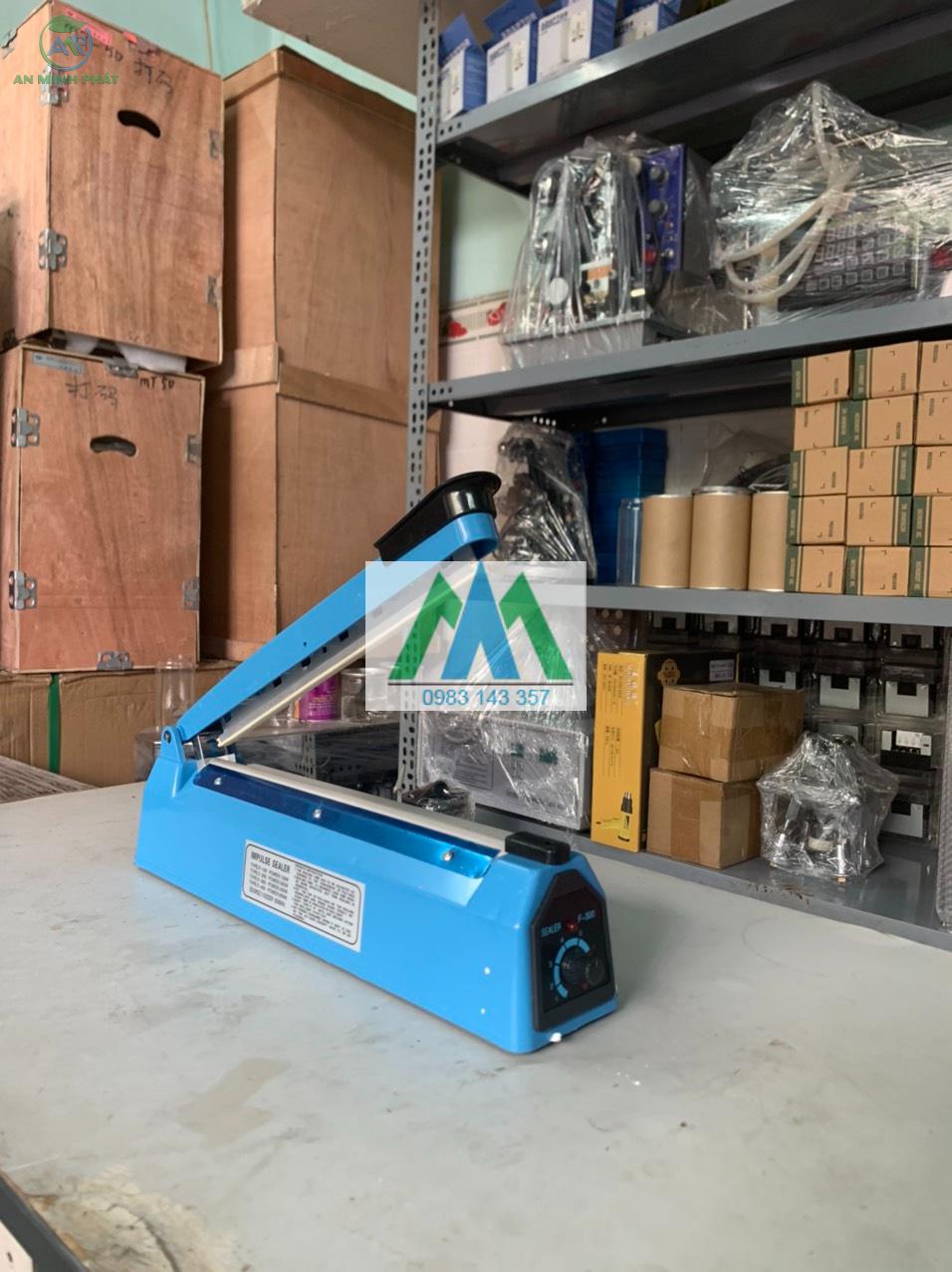 Máy dập miệng túi PFS 200 300 400